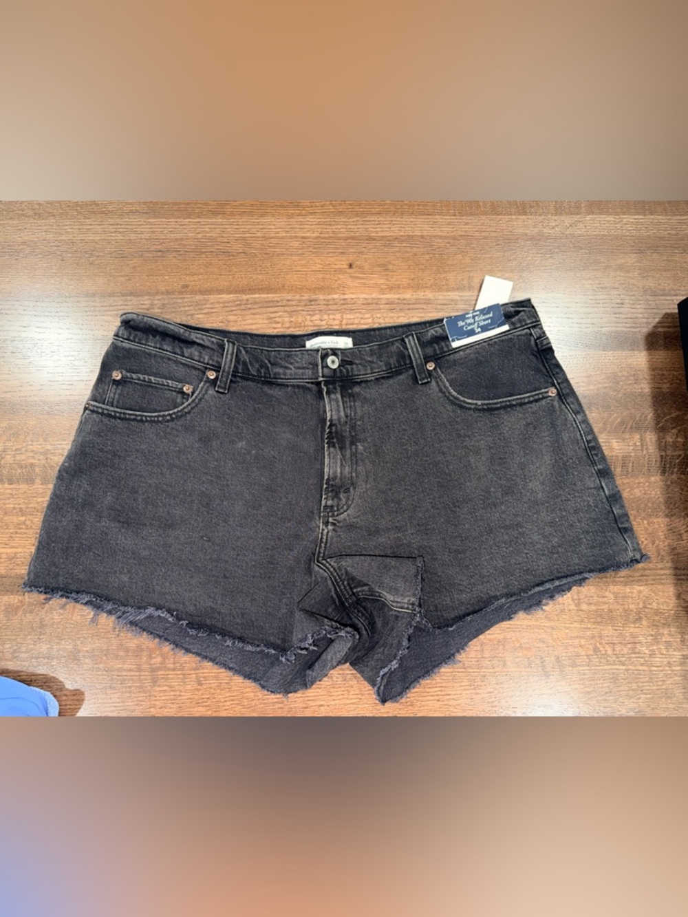 Abercrombie & Fitch 90’s Relaxed Cutoff Women’s Shorts Size 34 Curve Love